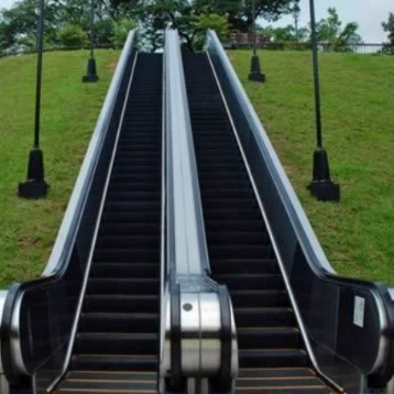 Outdoor Escalator